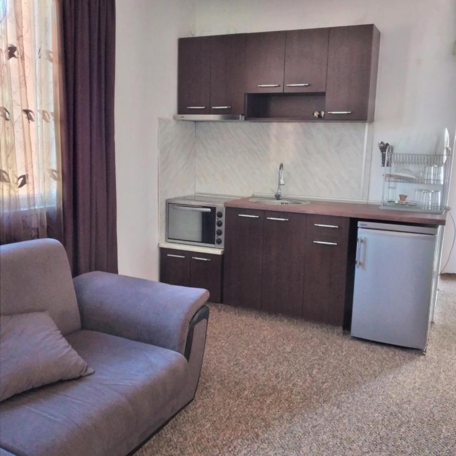 Vibo Guesthouse ساباريفا بانيا المظهر الخارجي الصورة